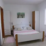 Διαμέρισμα Maslina Λομπάρδα